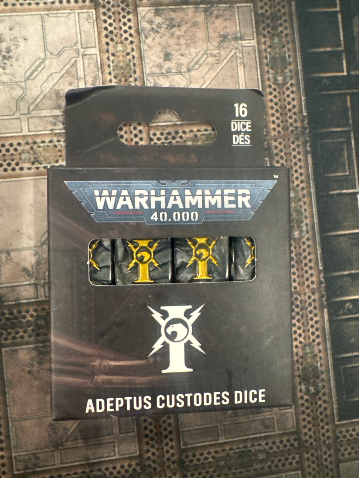 Adeptus custodes dice